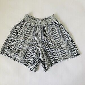 Sound Style Linen Shorts Women M Navy Blue Stripe Southwestern Aztec Vacation